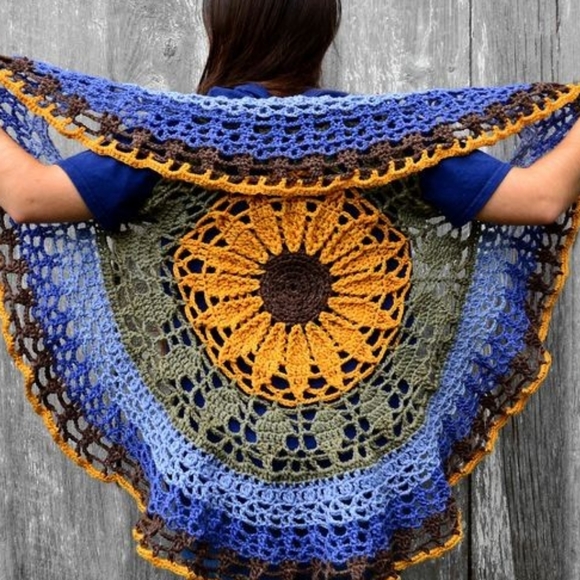 Bohemian hippie circle vest - Picture 3 of 8